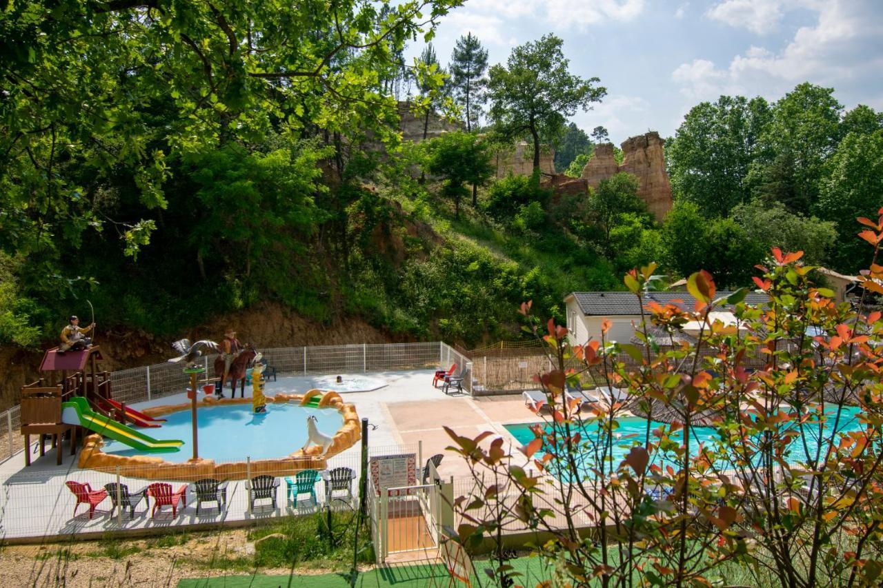 Camping Le Colorado Rustrel Zewnętrze zdjęcie