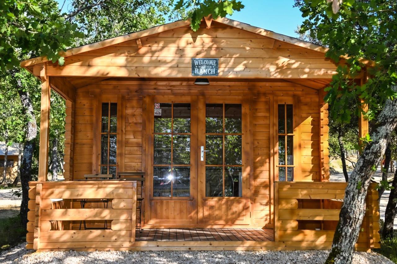 Camping Le Colorado Rustrel Zewnętrze zdjęcie