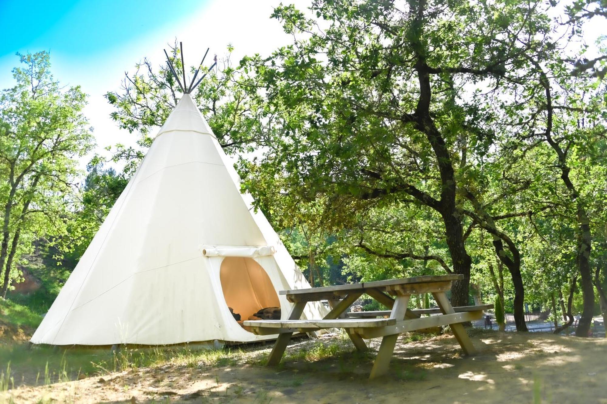 Camping Le Colorado Rustrel Zewnętrze zdjęcie