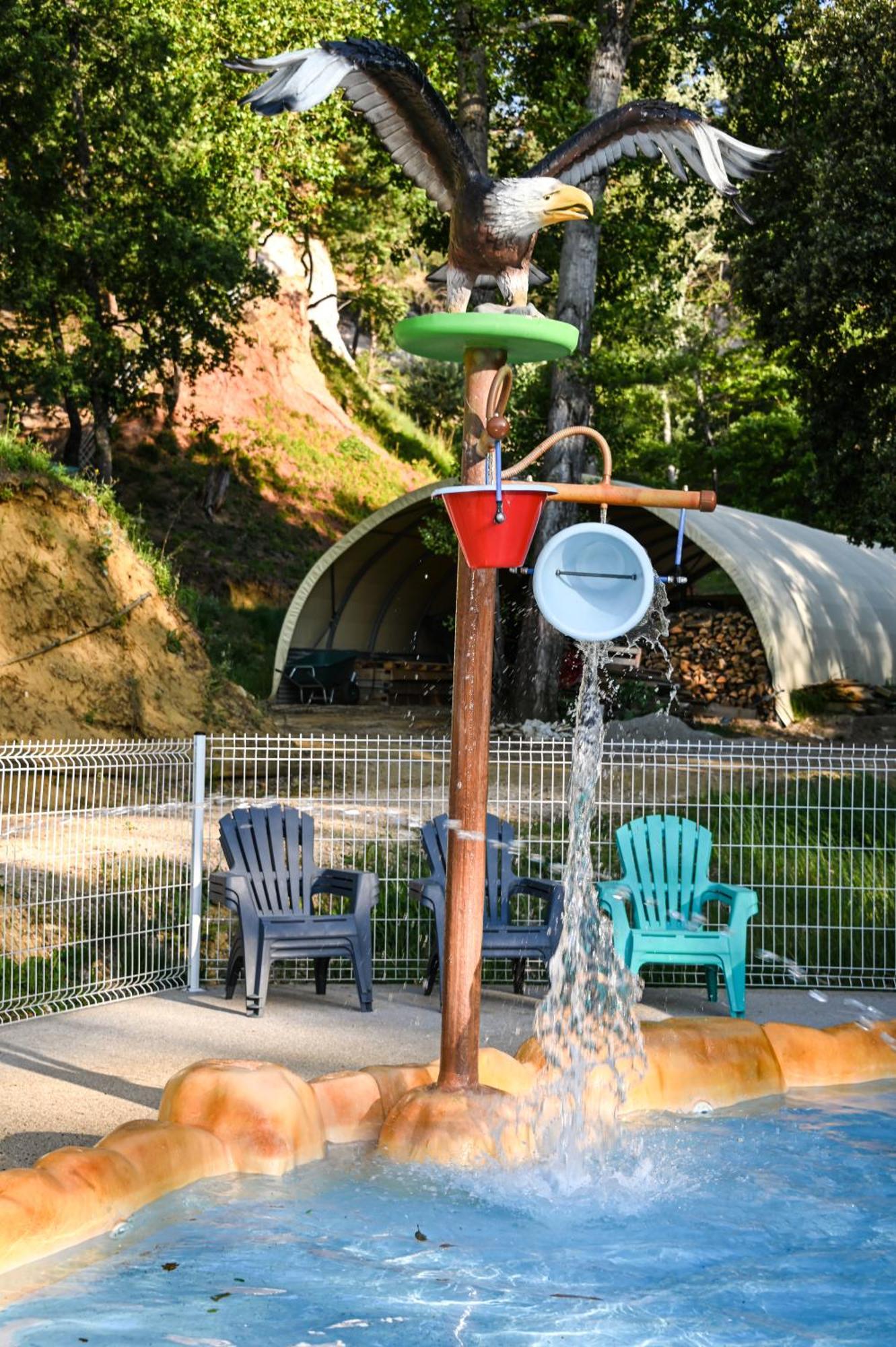 Camping Le Colorado Rustrel Zewnętrze zdjęcie