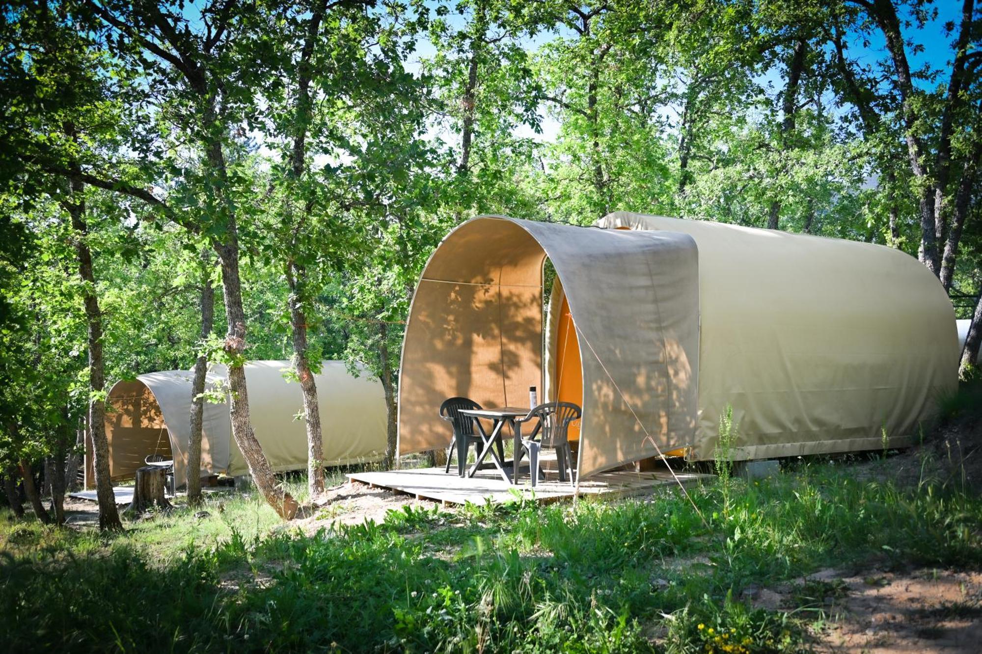 Camping Le Colorado Rustrel Zewnętrze zdjęcie